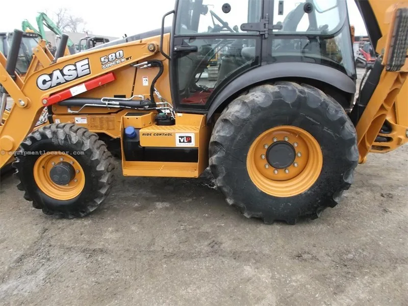 Case 580SN Backhoe Loader
