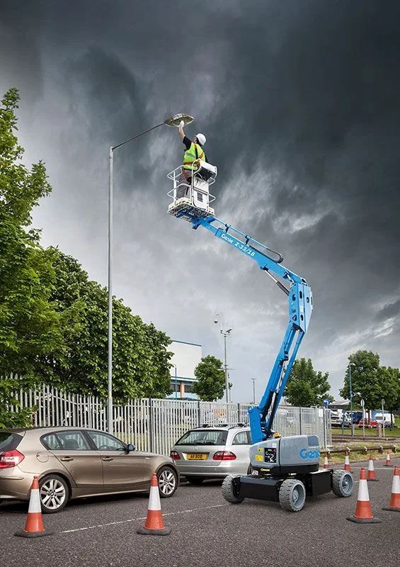 Genie Z-33/18 Aerial Work Platform