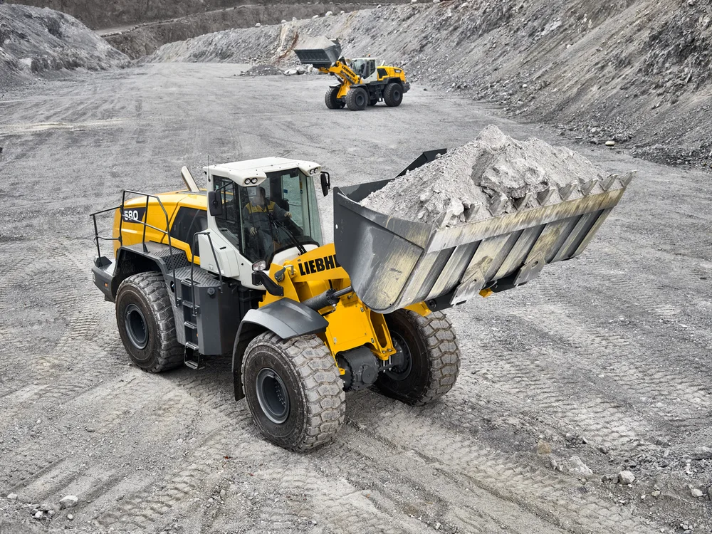 Liebherr L 580 Wheel Loader
