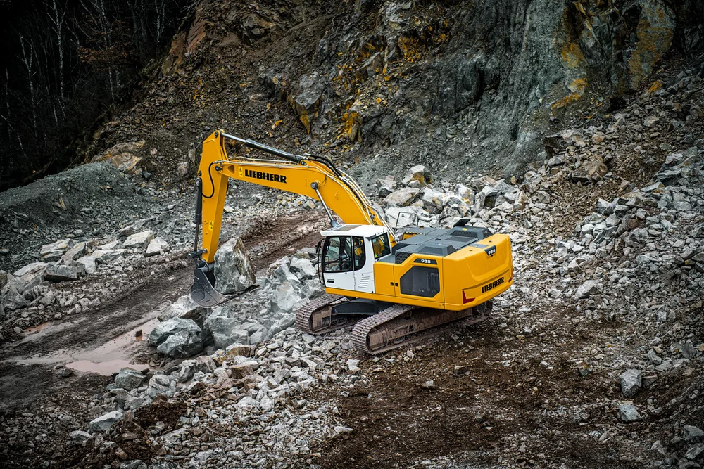 Liebherr R 938 Excavator
