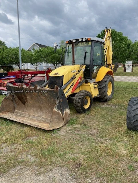 New Holland B95C Backhoe Loader