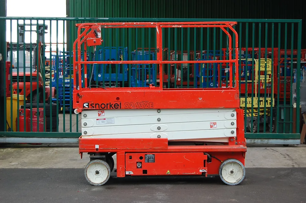 Snorkel S2632E Aerial Work Platform
