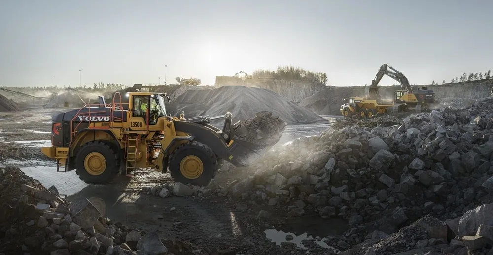 Volvo L350H Wheel Loader